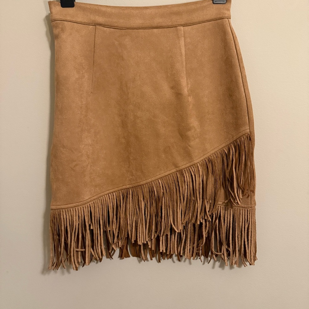 Suede Fringe Mini Skirt in Camel XS